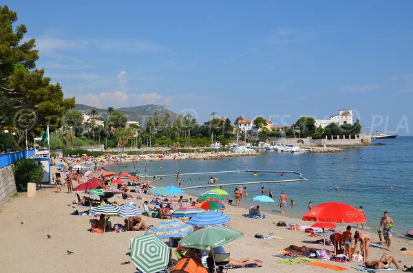 Fourmis bay in Beaulieu sur Mer