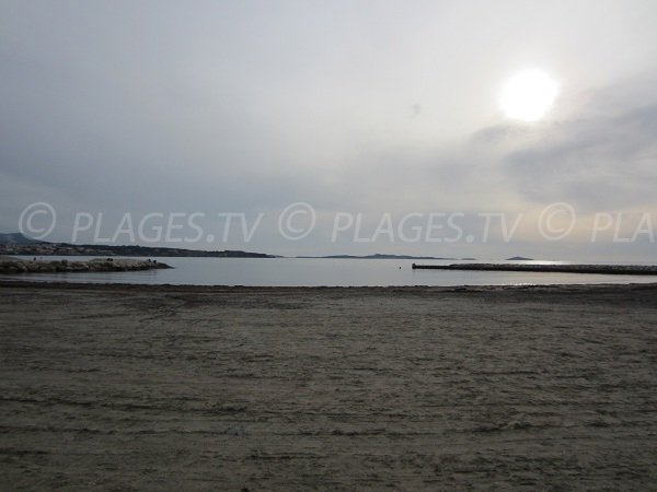 Breakwaters in Six Fours les Plages in France