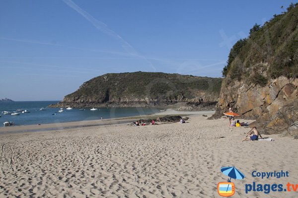 Plage de la Fresnaye à St Cast le Guildo