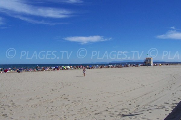 Poste de secours sur la plage de Port la Nouvelle