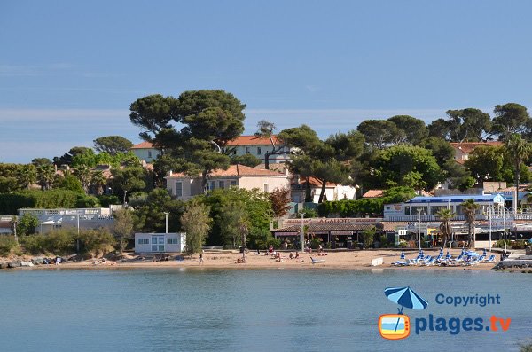 Spiaggia nel centro di Saint Aygulf