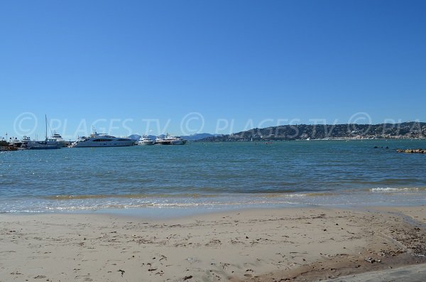 Galice, ein ruhiger Strand in Juan les Pins