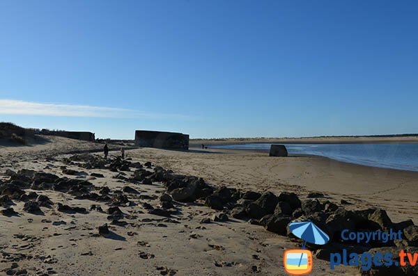 Blockhaus sur la plage du Galon d'Or à La Tremblade