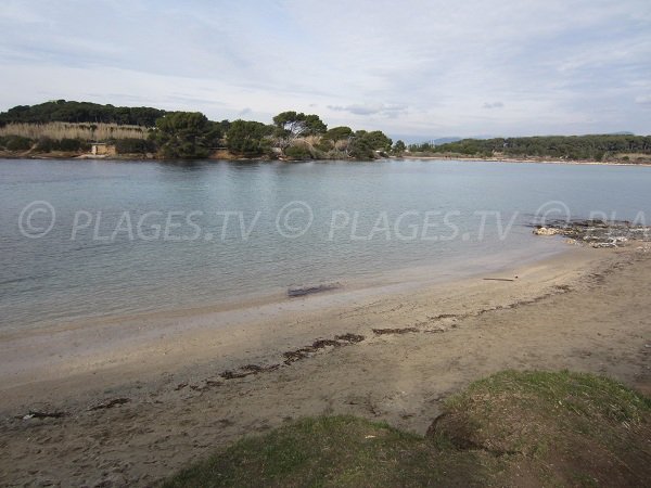 Beach on the island of Gaou in Six Fours les Plages