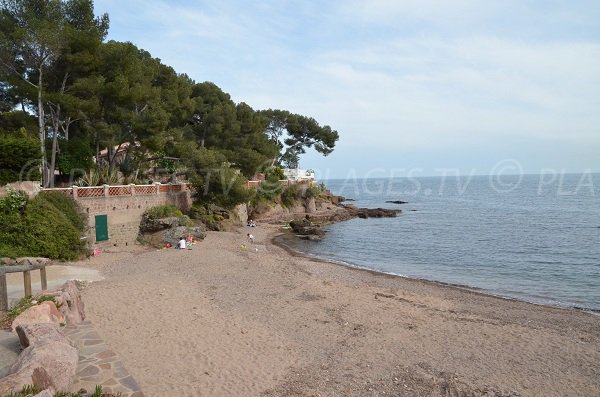 Garde Vieille beach in Saint Raphael in France