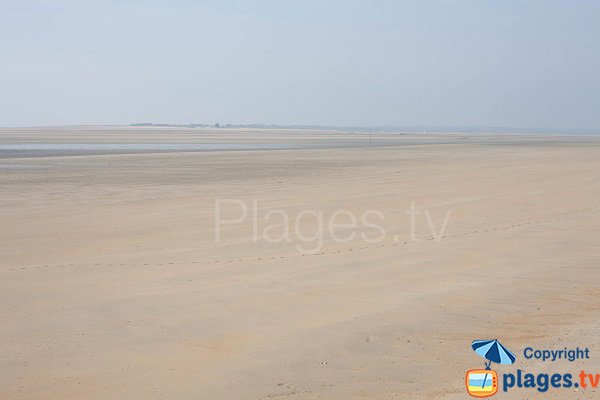 Plage des Garennes à Hauteville à marée basse