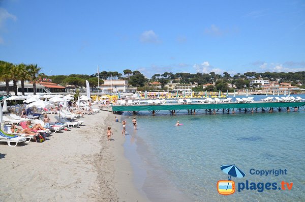 Spiaggia di sabbia del Cap d'Antibes - Francia