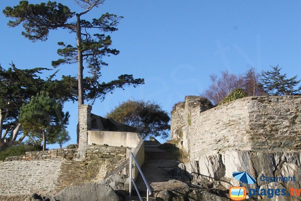 Accès à la plage de Garreg Kouezet - Locquirec