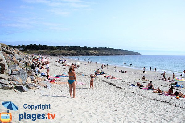 Sud de la plage de Govelins à Saint Gildas de Rhuys