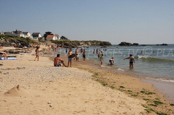 Cliffs and beach of Batz sur Mer - La Govelle