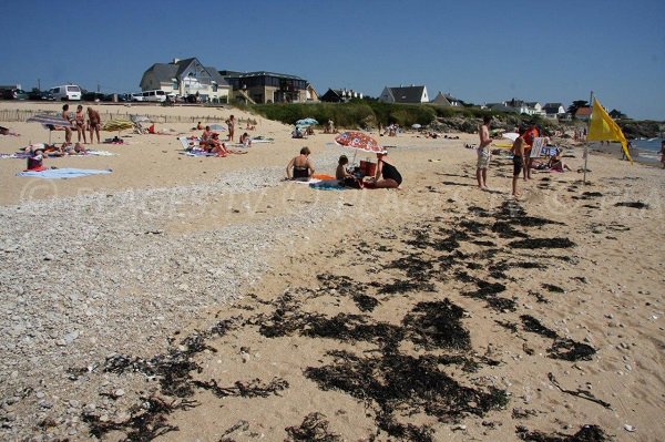 Plage et parking de la plage de la Govelle - Batz sur Mer