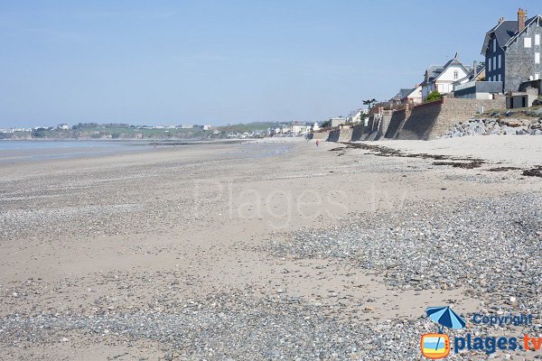 Plage au sud du centre ville de St Pair sur Mer