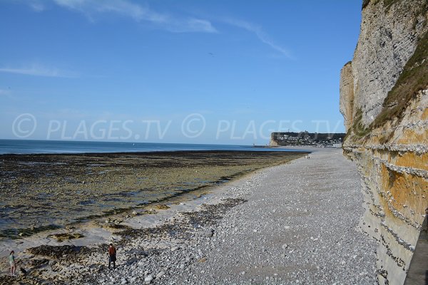 Photo de la plage de galets de Grainval - 76