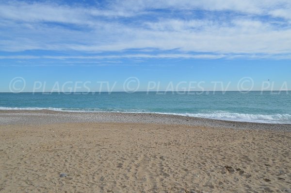 Plage de sable gratuite à Cagnes sur Mer