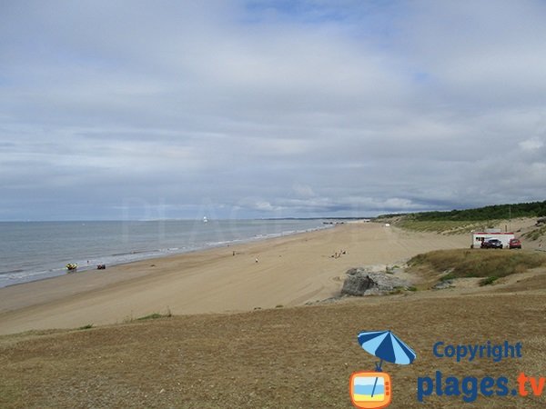 Plage de la grande Côte à Saint-Palais à proximité des Blockhaus