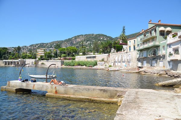 Pontone sulla spiaggia Grasseuil - Villefranche sur Mer