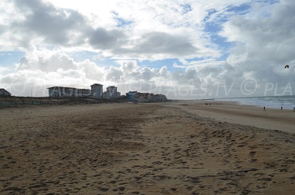 Vista dal centro di Hossegor della spiaggia della Graviere - Francia