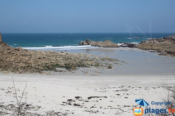 Rochers sur la plage de Groac'h Zu - Cléder