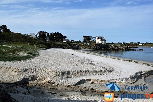 Rivière sur la plage de Landunvez - Gwentraez