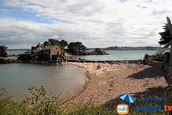 Belle plage sur l'ile de Bréhat