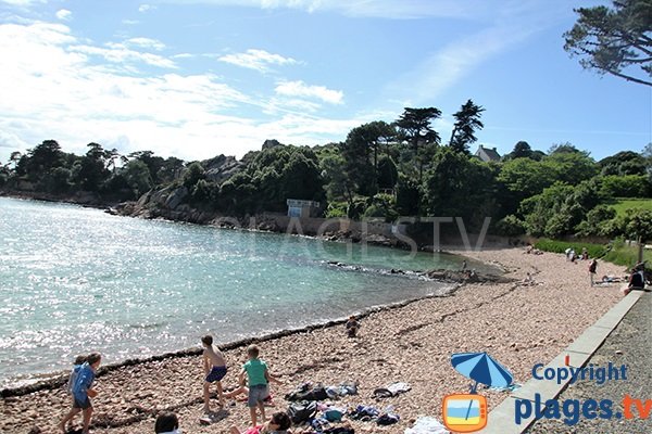 Plage principale de l'ile de Bréhat - Gwerzido