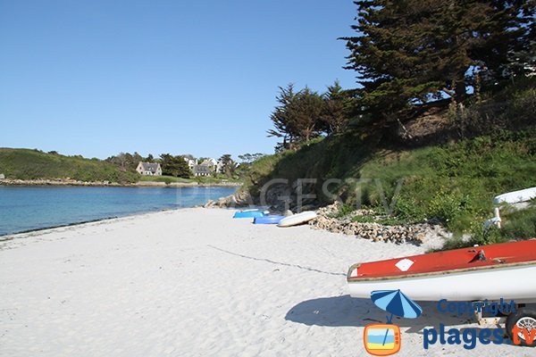 Plage de sable de Gwisselier à Landunvez