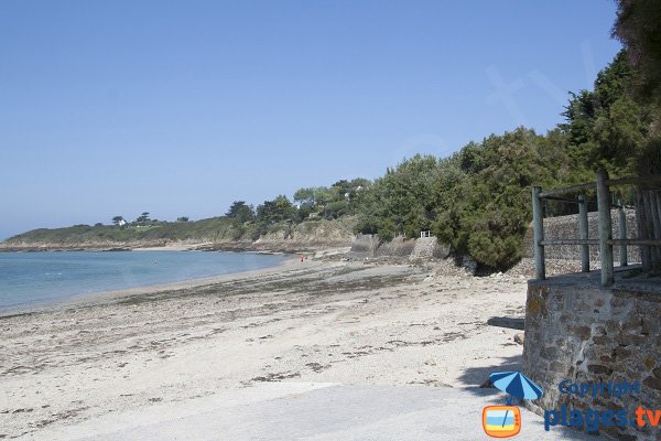 Haas beach in St Jacut in France