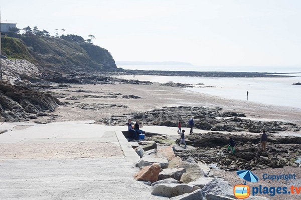 Plage et cale d'Hacqueville - Granville