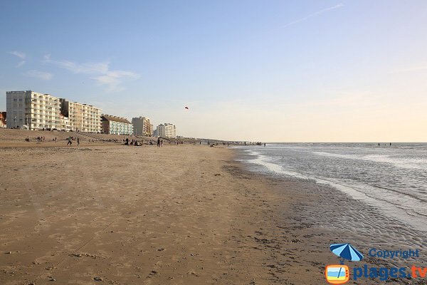 Plage d'Hardelot en direction de Ste Cecile