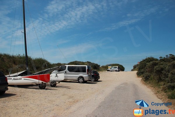 Parking de la plage des Hemmes