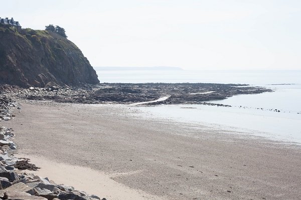 Tip of Roche Gautier from Hérel beach - Granville