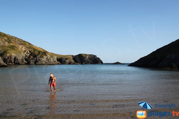 Swimming in Herlin beach in Belle Ile - Brittany