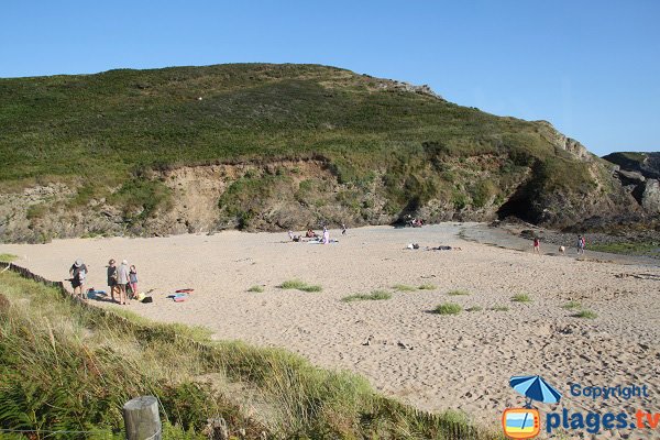 Dunes autour de la plage d'Herlin à Belle Ile en Mer