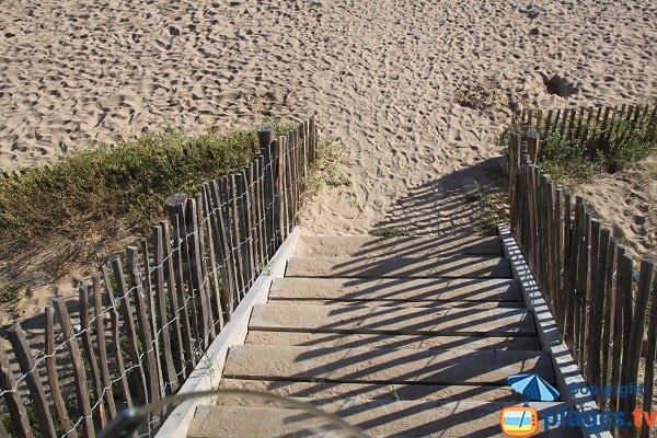 Stairs of Herlin beach - Belle Ile en Mer