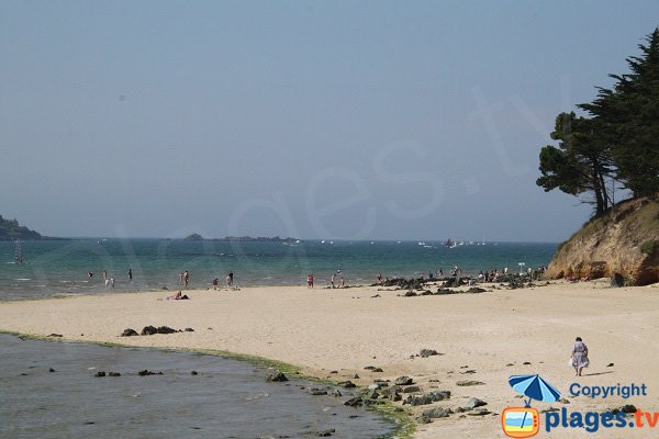 Photo de la plage de Hogolo à Plestin les Grèves