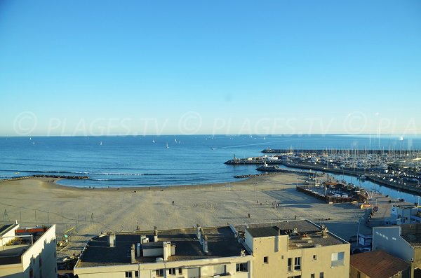 Foto della spiaggia dell'Hôtel de Ville a Palavas les Flots - Francia