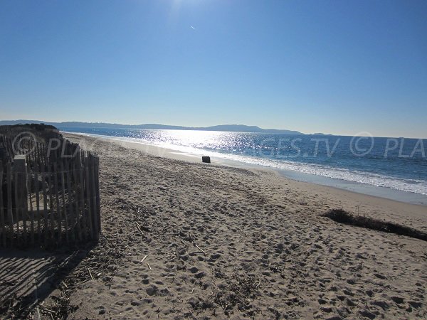 Almanarre beach with view on peninsula of Giens - France