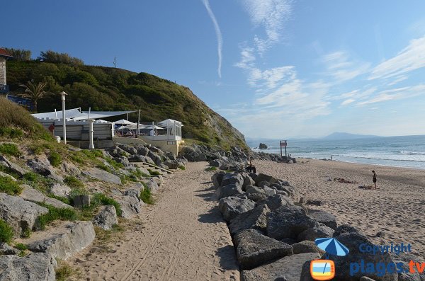 Restaurant of Ilbarritz beach in Bidart