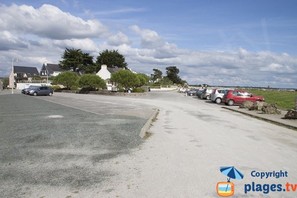 Parking de la plage de l'ile Tudy