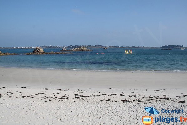 Ile de Batz depuis la plage des Jacobins