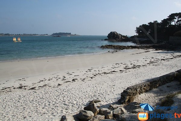 Beach at the point of Perharidi - Roscoff