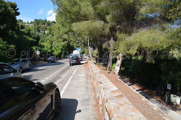 Car park on the Jean Blanc beach in Lavandou