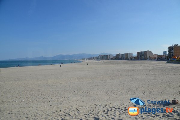 Photo de la plage de la Jetée au Canet en Roussillon