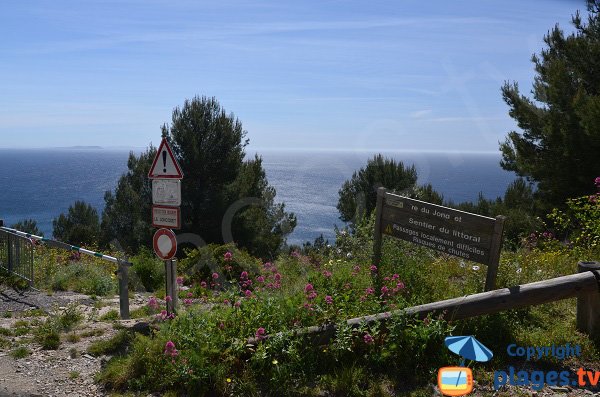 L'accesso alla spiaggia Jonquet  - Francia