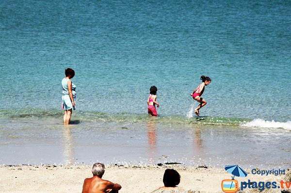 Belle plage dans le Finistère Nord - Ker Emma