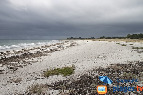 Début de la plage de Kerambigorn à Fouesnant