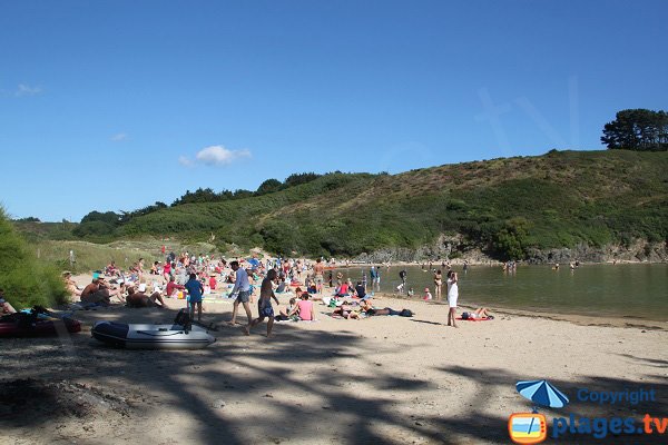 Plage de Kerel à Belle Ile en Mer en été