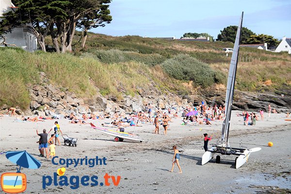 Photo de la plage à côté du port aux Moines à Saint Gildas de Rhuys