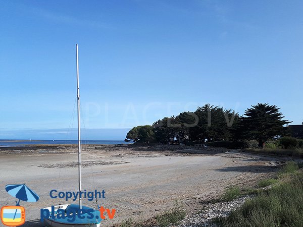 Rochers sur la plage de Kerfontaine - Sarzeau