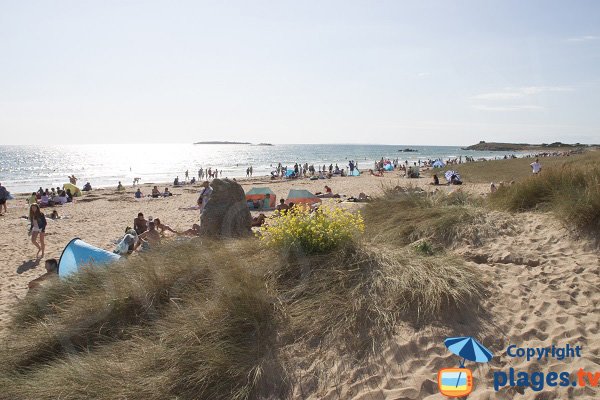 Plage de Kerhillio côté nord